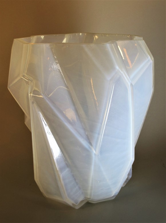 Ruba Rombic (9 inch vase Clear Opal)